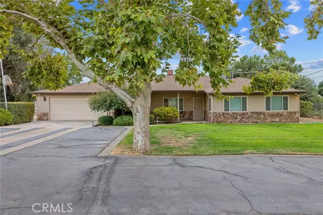 1714 N Blythe, Fresno, CA 93722