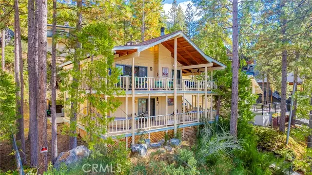 37739 Shoreline, Bass Lake, CA 93604