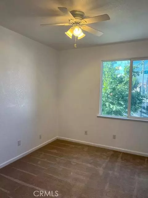 Los Banos, CA 93635,812 Via Rosa