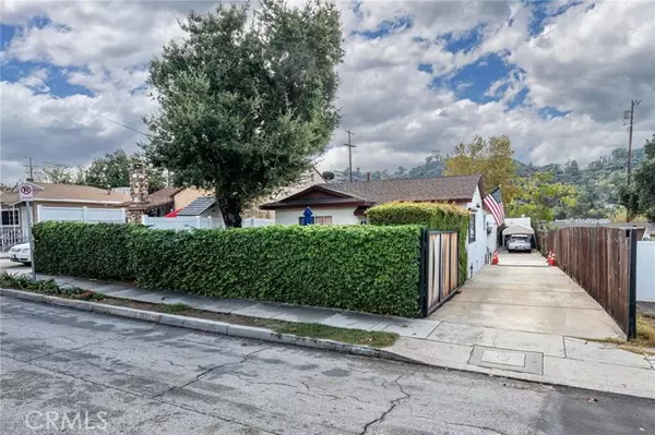 7032 Greeley Street, Tujunga (los Angeles), CA 91042