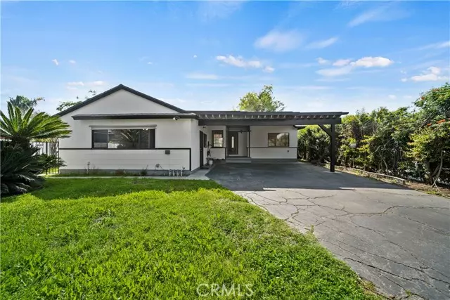 San Fernando, CA 91345,10859 Vena Avenue