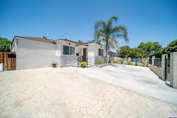 8135 Noble Avenue, Panorama City (los Angeles), CA 91402