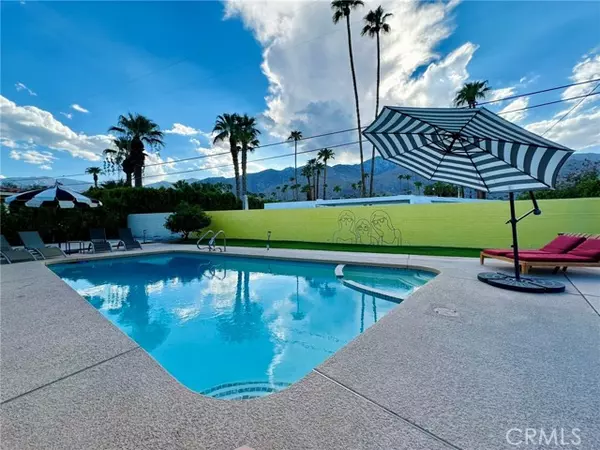 1331 S Sunrise Way, Palm Springs, CA 92264