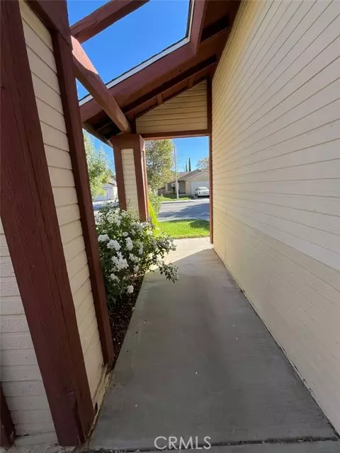 Lancaster, CA 93535,2547 E Ave J2