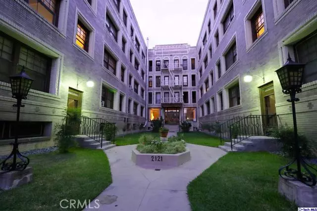 Los Angeles, CA 90006,2121 James M Wood Boulevard #224