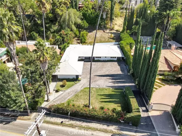 Encino (los Angeles), CA 91436,4450 Hayvenhurst Avenue