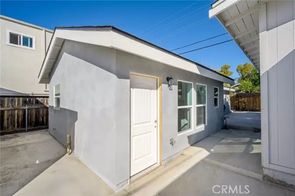 1233 Orange Grove Avenue #A, Glendale, CA 91205