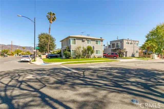 Burbank, CA 91506,1138 N Parish Place