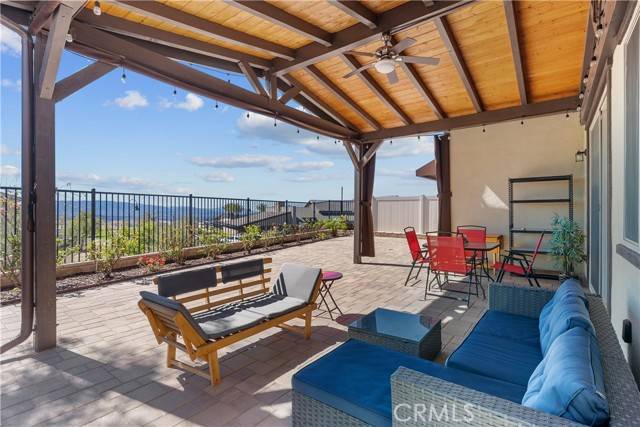 Saugus (santa Clarita), CA 91350,28701 Lambent Way