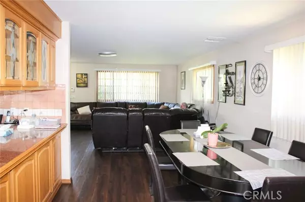 Granada Hills (los Angeles), CA 91344,16210 Halsey Street