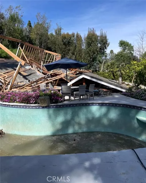 3811 Ventura Canyon Avenue, Sherman Oaks (los Angeles), CA 91423