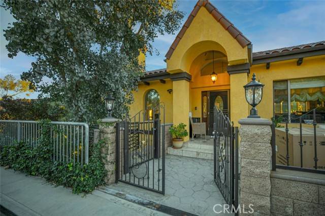 9336 Wayside Drive, Sunland (los Angeles), CA 91040