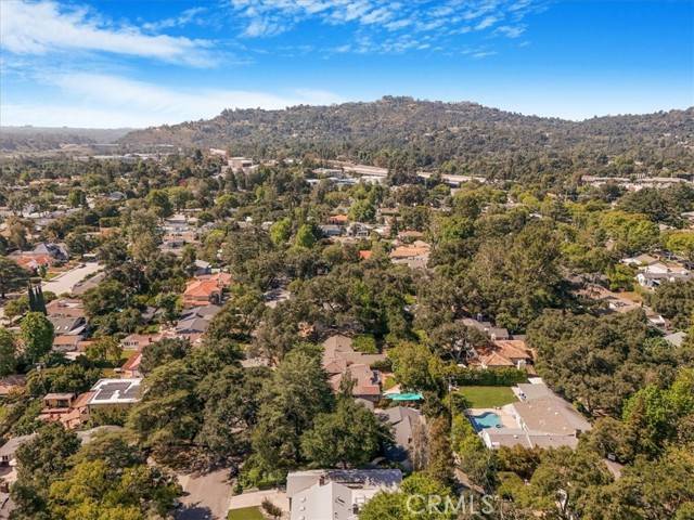 La Canada Flintridge, CA 91011,4859 Carmel Road