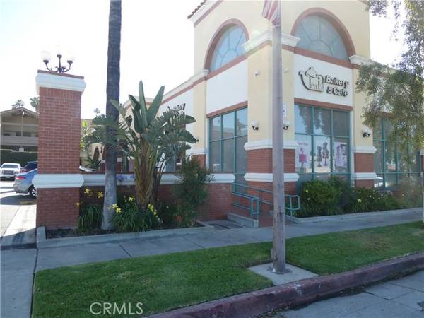 Glendale, CA 91201,1427 W Glenoaks Boulevard
