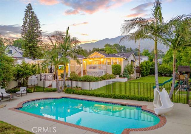 3326 Los Olivos Lane, Glendale, CA 91214