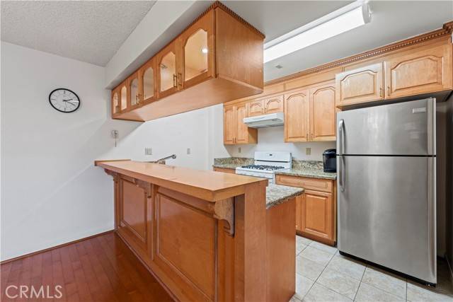 Glendale, CA 91204,465 Ivy Street #301
