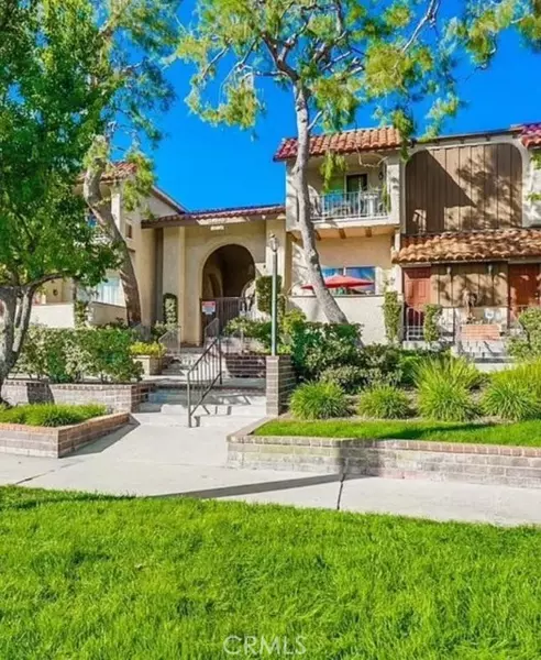 19545 Sherman Way #44, Reseda (los Angeles), CA 91335