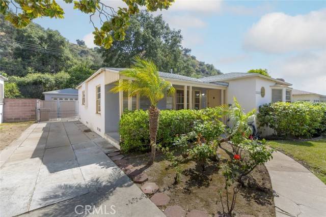 Glendale, CA 91206,2046 E Glenoaks Boulevard