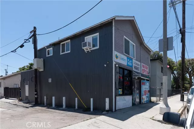San Pedro (los Angeles), CA 90731,285 W 9th Street