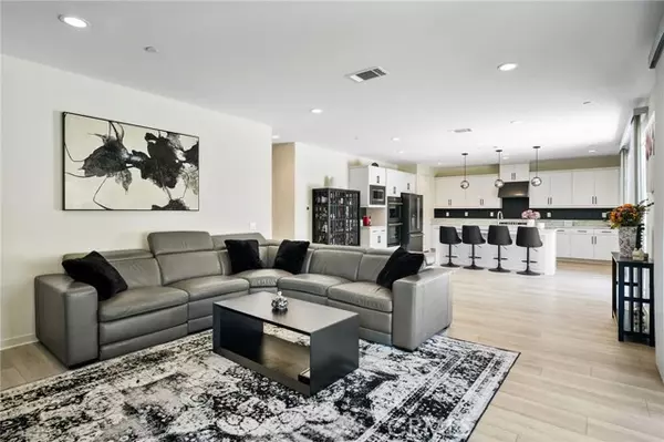 Saugus (santa Clarita), CA 91350,28508 Daybreak Way