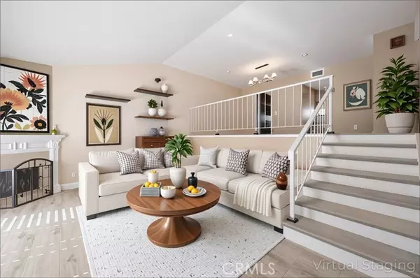 18230 Oxnard Street #110, Tarzana (los Angeles), CA 91356