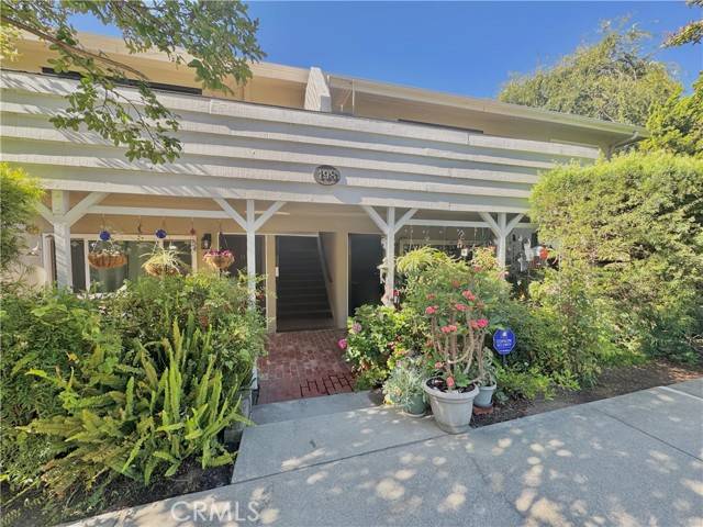 198 E Laurel Avenue #D, Sierra Madre, CA 91024