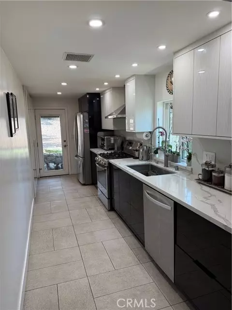 Tujunga (los Angeles), CA 91042,10418 Samoa Avenue