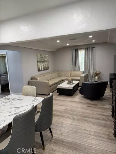 Tujunga (los Angeles), CA 91042,10418 Samoa Avenue