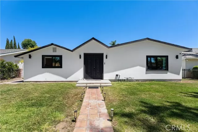 5226 Woodman Avenue, Sherman Oaks, CA 91401