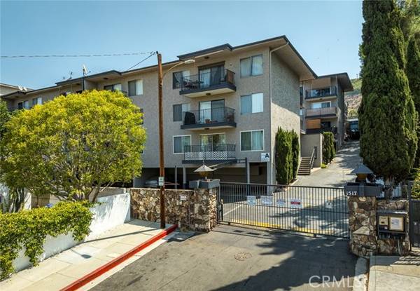 1517 E Garfield Avenue #50, Glendale, CA 91205