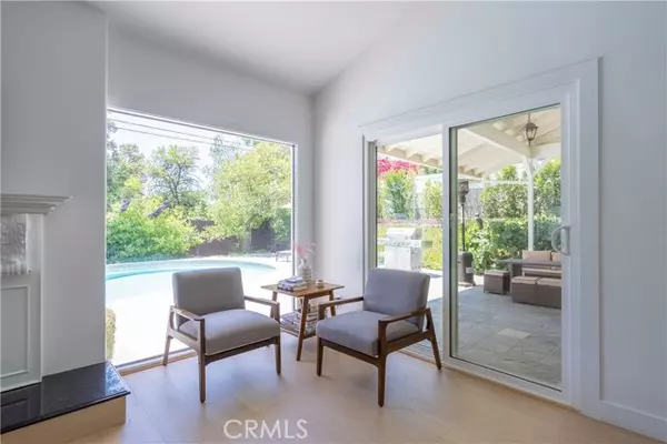 Granada Hills (los Angeles), CA 91344,17242 Bircher Street