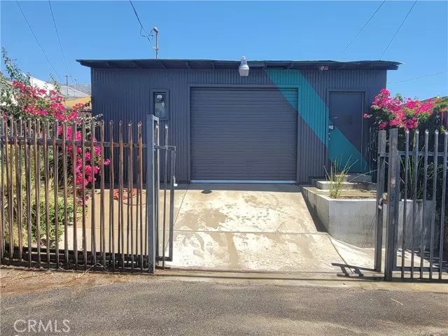 9939 Commerce Avenue, Tujunga (los Angeles), CA 91042