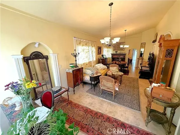 Glendale, CA 91206,529 Naranja Drive