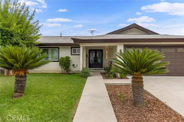 Panorama City (los Angeles), CA 91402,7844 Allott Avenue