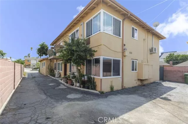 6623 Troost Avenue, North Hollywood (los Angeles), CA 91606