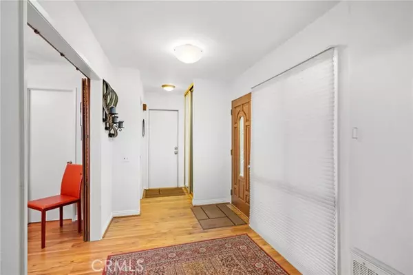 Glendale, CA 91206,8 Faircliff Court