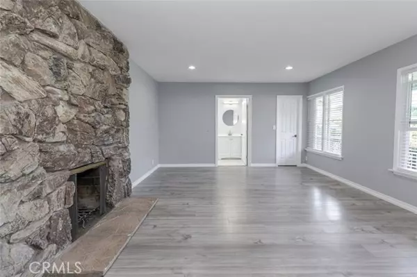 Van Nuys (los Angeles), CA 91406,7856 Paso Robles