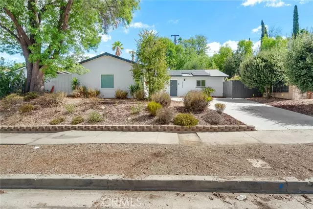 Woodland Hills (los Angeles), CA 91367,5548 Irondale Ave