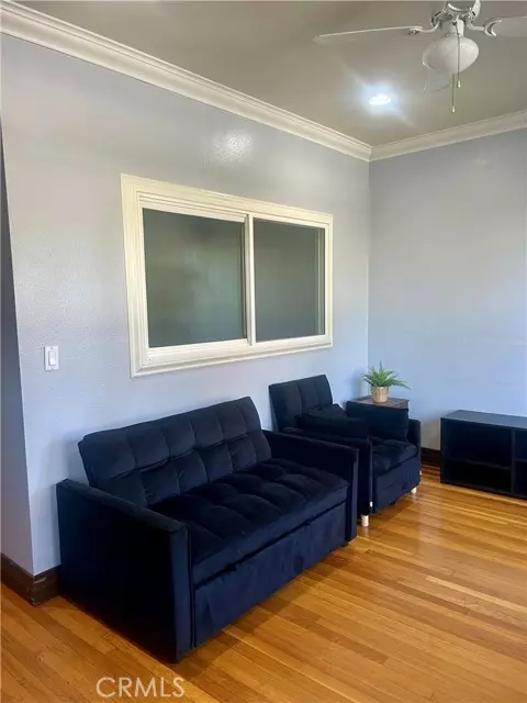 Los Angeles, CA 90006,2121 James M Wood Boulevard #121