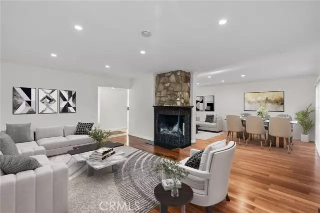 Glendale, CA 91206,1519 Lynglen Drive