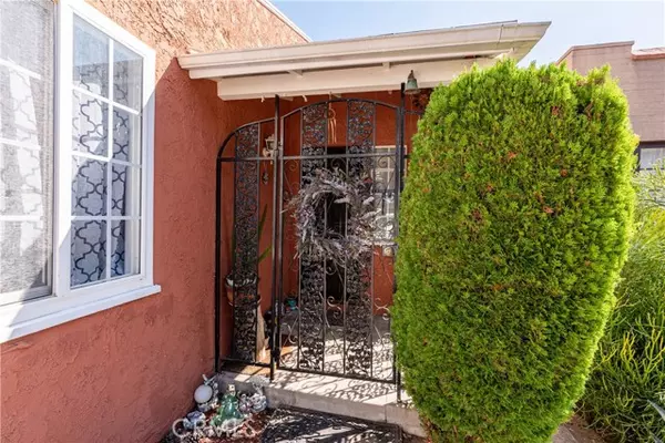 Highland Park (los Angeles), CA 90042,6154 Mount Angelus Drive