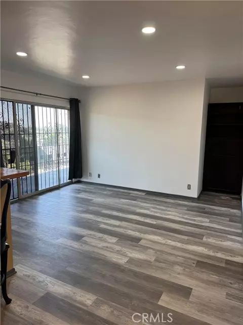 2257 Ewing Street #5, Los Angeles, CA 90039