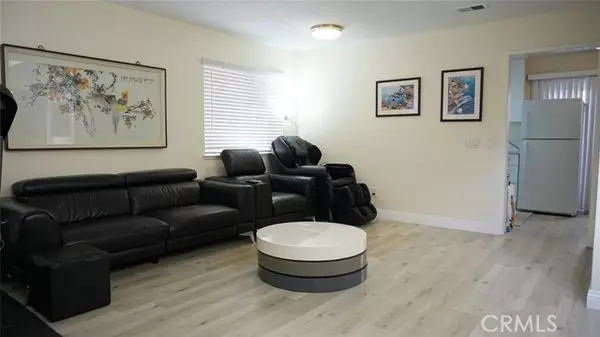 El Monte, CA 91732,3631 Meadowlark