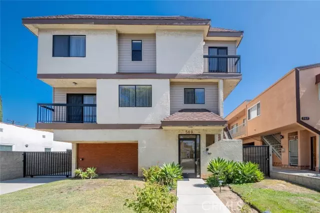 569 Palm Drive #1, Glendale, CA 91202