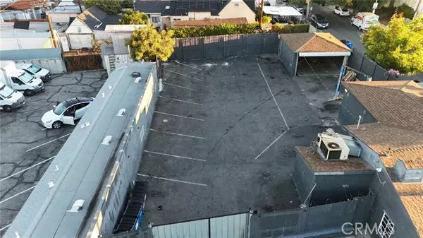 5133 W Washington, Los Angeles, CA 90016