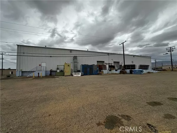 17012 Roper Street, Mojave, CA 93501