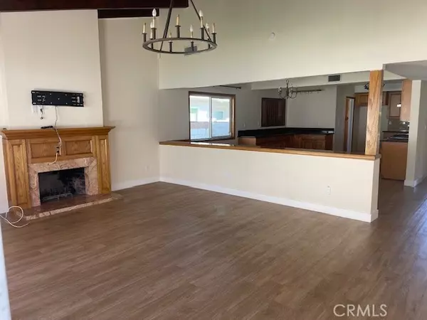 Granada Hills (los Angeles), CA 91344,16959 San Jose Street