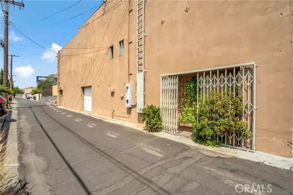 La Crescenta, CA 91214,2912 Foothill Boulevard