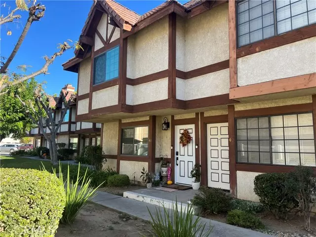Sun Valley (los Angeles), CA 91352,9325 Sunland Park