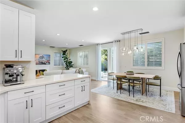 Saugus (santa Clarita), CA 91350,19920 Holly Dr